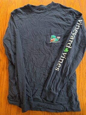 Vineyard Vines Navy Long Sleeve Pocket Tee with Shamrock Whale